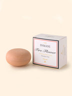 THE INMANI Fire Flower Shampoo Bar. En nærende, sulfatfri shampoo bar formuleret med broccoliolie og arganolie til at give glans og fugt til tørt hår.